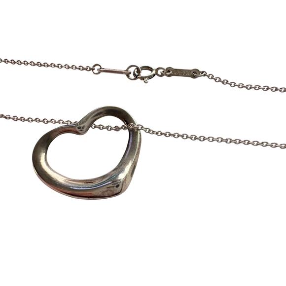 Tiffany and Co Elsa Peretti Medium Open Heart Necklace 16" - Picture 6 of 16